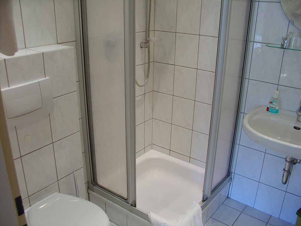 Hotel Haus Moewe Cochem Room photo